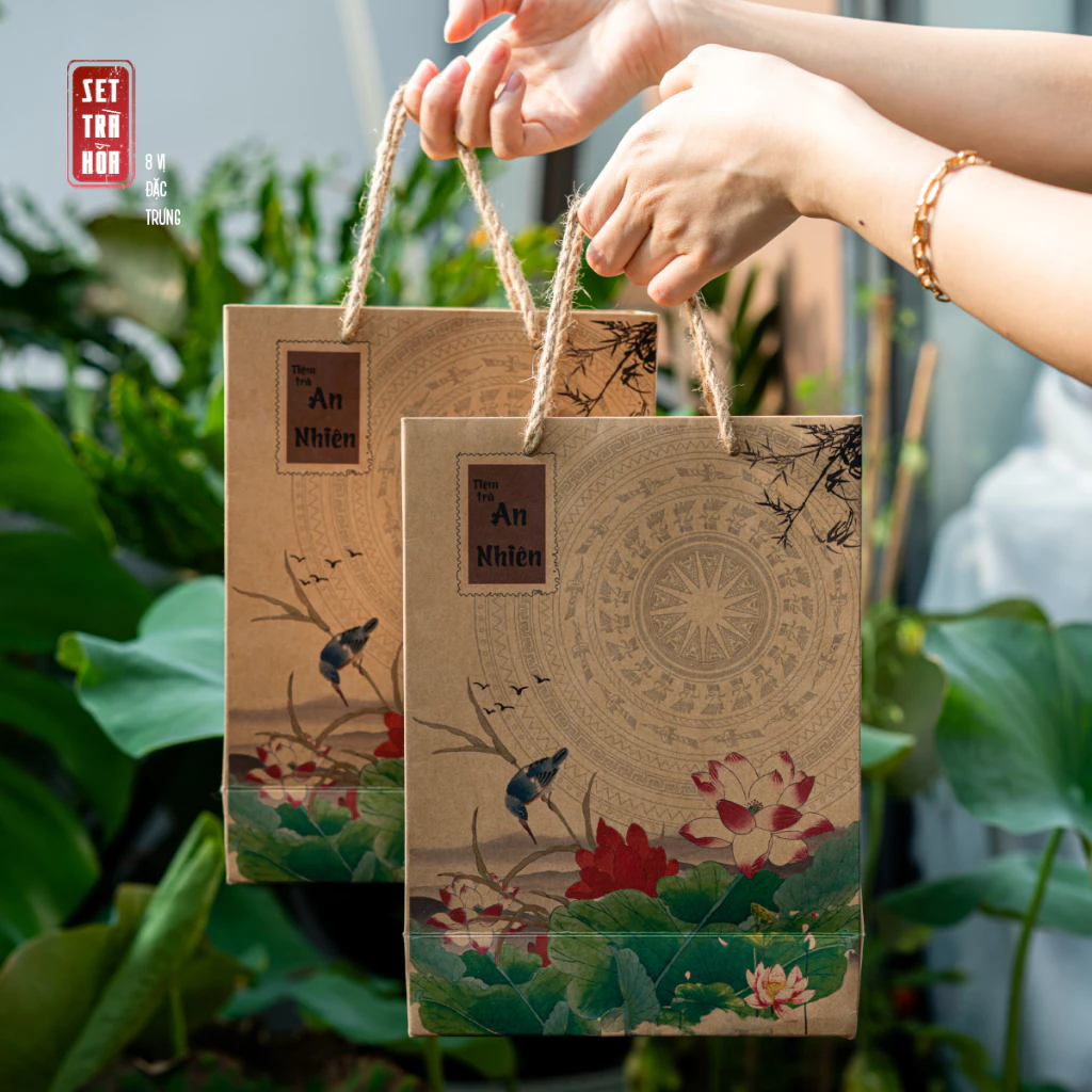 Trà Bát Vị An Nhiên - Hộp quà tặng trà hoa - Kèm Túi Giấy - 8 hộp nhỏ - 40 gói trà
