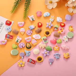 Combo 4 hình dán charm sticker 3D hoạt hình đáng yêu trang trí bình nước ,điện thoại, túi ví kèm keo dán