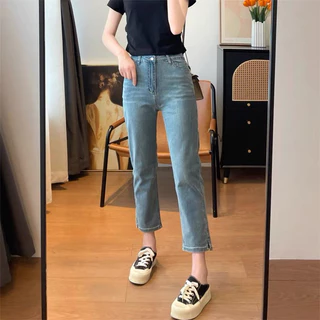 Quần Jeans Nữ Ống Đứng , Quần Bò Nữ Ống Đứng Sẻ Gấu Trẻ Trung Chất Vải Co Giãn TL45