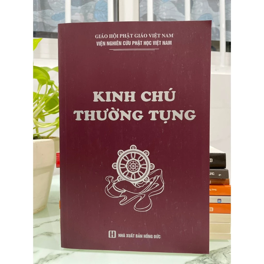 Sách - Kinh Chú Thường Tụng - Bìa mềm