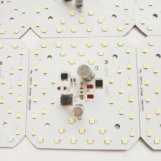 Chip led 220v vuông liền driver