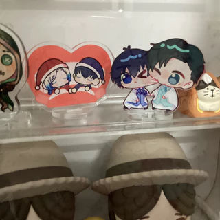 standee/khăn artist 5cm Kaiisa & Rinisa  (còn seal)