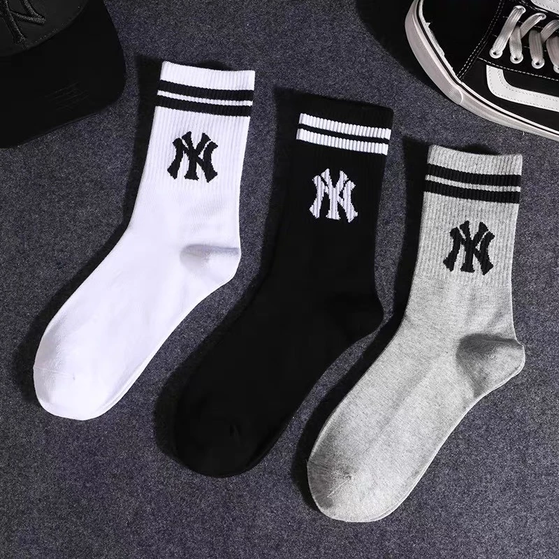 Combo 5 Đôi Tất nam nữ cổ cao NY thể thao thời trang cao cấp màu đen, màu trắng