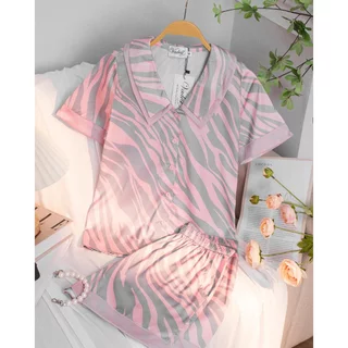 Bộ Đồ Pijama VADESI Cổ Sen Quần Đùi Áo Cộc Chất Liệu Lụa Latin Luxury Mềm Mại Thoáng Mát