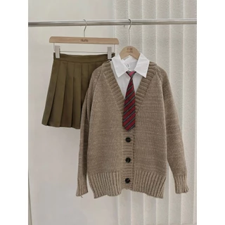 Set ba món sơ mi trắng phối áo cardigan và chân váy xếp ly