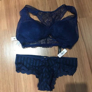 BỘ VICTORIA SECRET AUTH SIZE XS NEWTAG (k thể rẻ hơn đc nữa)