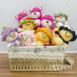 [Có sẵn] Móc khoá con vịt và gấu dâu handmade bằng len thủ công siêu cute