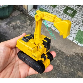 Robot Transformers biến hình xe xúc màu vàng Tomica Nhật Bản