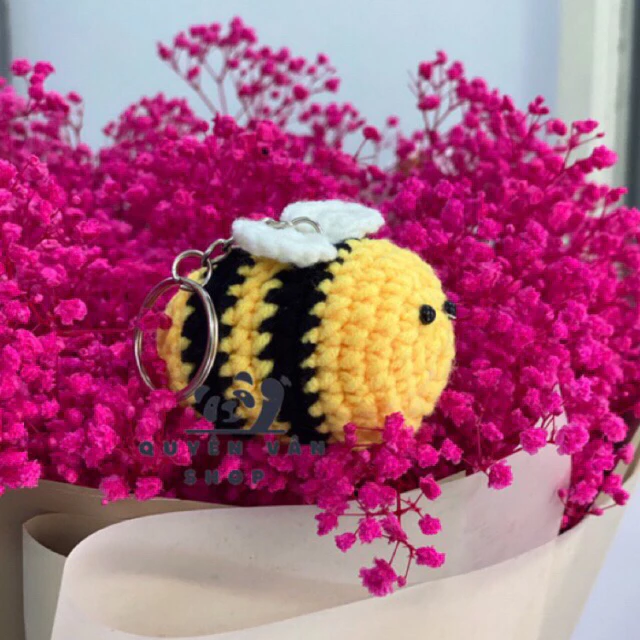 Móc khoá len handmade con ong vàng quà tặng ý nghĩa- QUYENVANSHOP