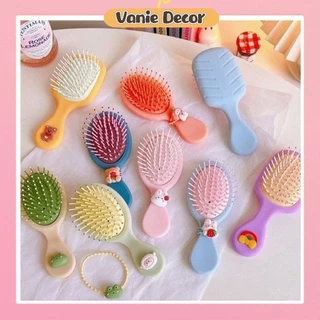 Lược chải tóc mini đính sticker, lược chải tóc màu pastel dễ thương V47