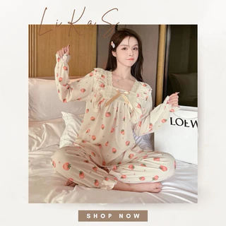 Bộ đồ ngủ Pyjama cổ vuông mềm mại dáng dài phối nơ hoạ tiết trái dâu dễ thương (CÓ SẴN)