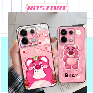 Ốp lưng Xiaomi Redmi Note 13 / Redmi Note 13 Pro 5G gấu dâu Lotso cute giá rẻ mới nhất cực đẹp