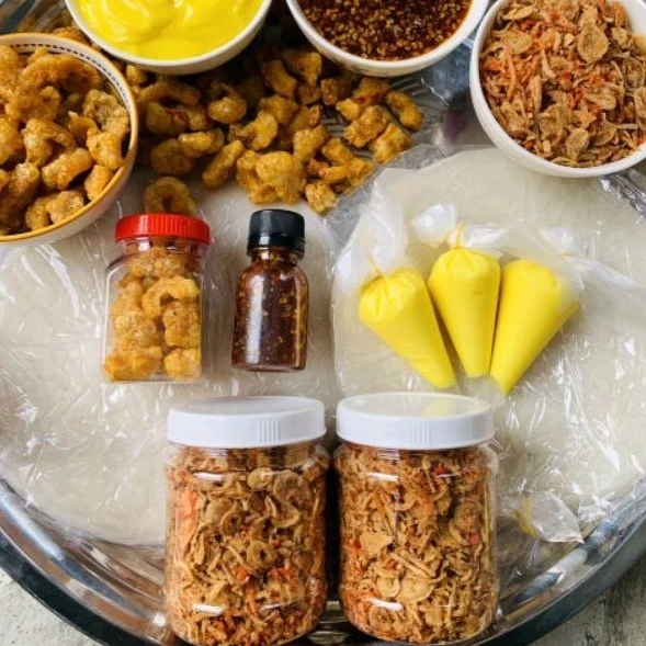 combo 2 sấp bánh tráng+2 hủ muối tép hành phi 1 hủ tóp mỡ+ 3 túi bơ 1 chai sốt tắc
