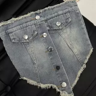 Áo Denim Không Tay Dáng Ngắn vạt nhọn phối túi con  , áo demin vạt nhọn đính ngôn sao Thời Trang Đường Phố Dành Cho Nữ