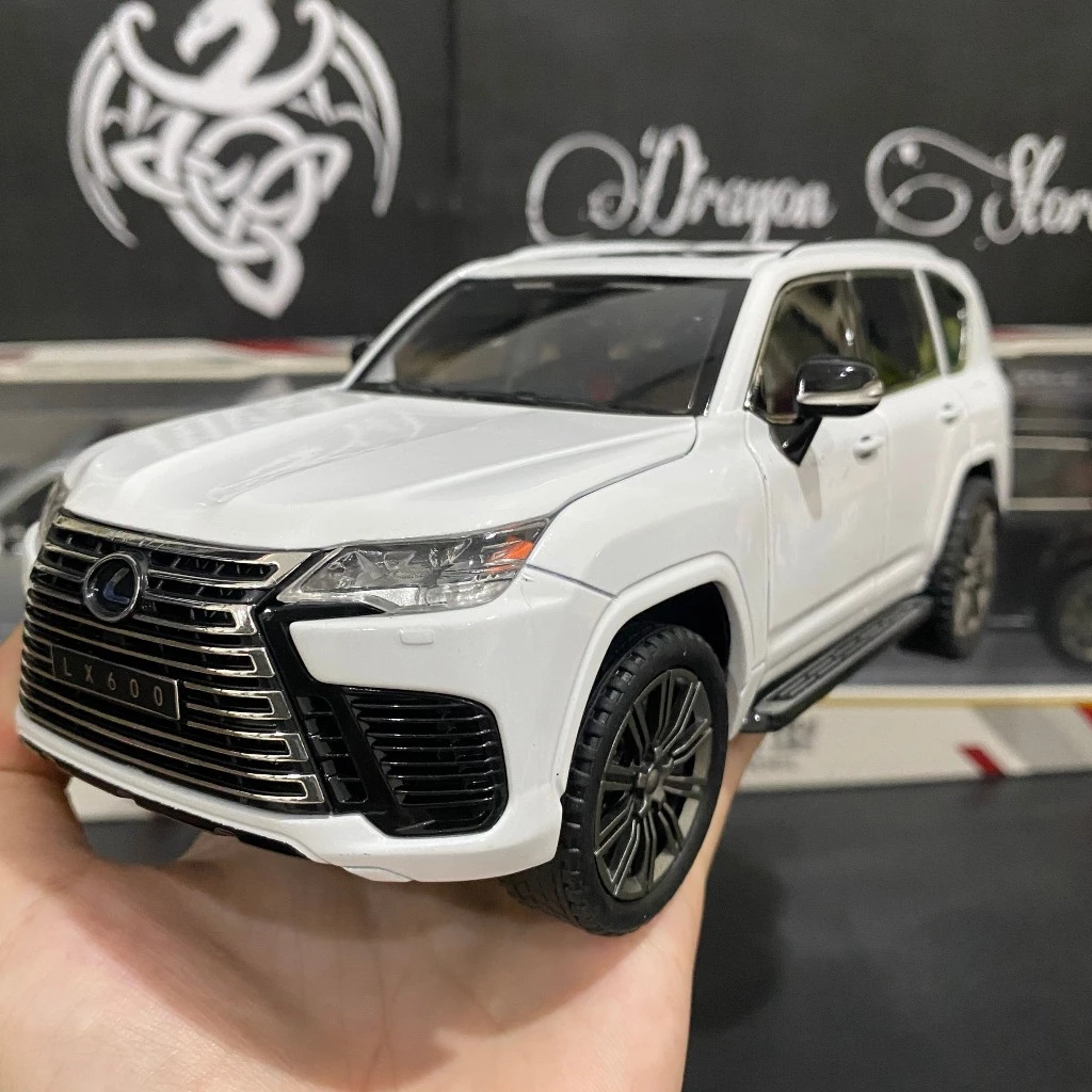 Mô hình xe ô tô kim loại Lexus LX600 tỉ lệ 1:24 khung thép chắc chắn Màu Trắng