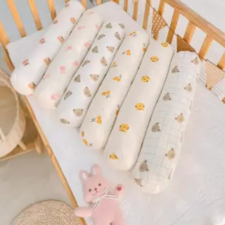 Gối ôm cho bé vải xô Muslin kích thước 52x12cm