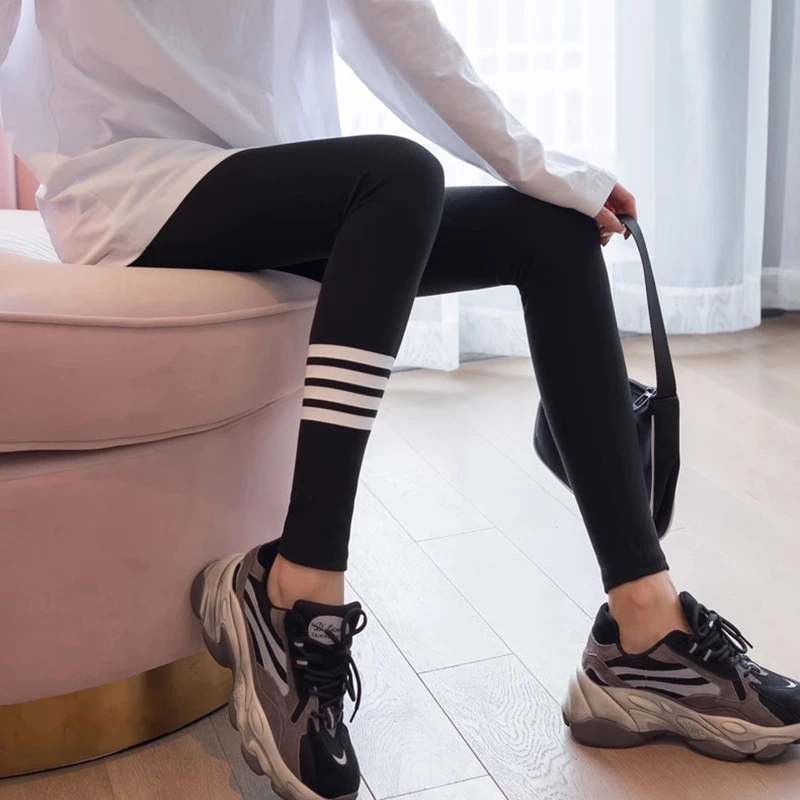 Quần Legging Nữ Họa Tiết Kẻ Sọc Chất Len Tăm Co Giãn Ôm Dáng Nâng Hông Thời Trang Sugal QUAN NU 079V1