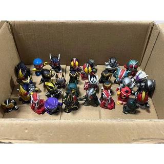 Mô hình Kamen Rider chính hãng Bandai 4cm Rỗng ruột - Đồng giá 40k