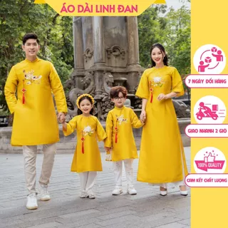 Set áo dài tết gia đình chất tafta màu vàng đính hoa nổi chất liệu ruy băng lạ mắt - Áo dài Linh Đan