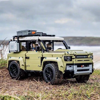 [CÓ SẴN] Mô hình lắp ráp siêu xe địa hình off-road Land Rover Defender tỉ lệ 1:8 với 2573+ pcs