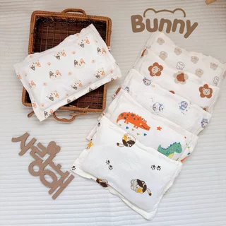 Gối Bunny họa tiết gấu -chất vải xô, bông gòn mềm, phù hợp cho bé từ 0 tháng -3 thang tuổi ( loại không có lõm)