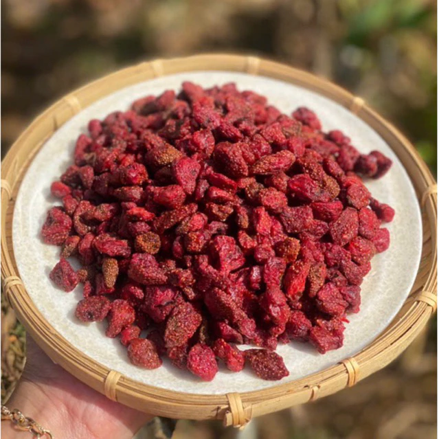 [250gr-500gr] Dâu tây sấy Đà Lạt ngon đặc biệt