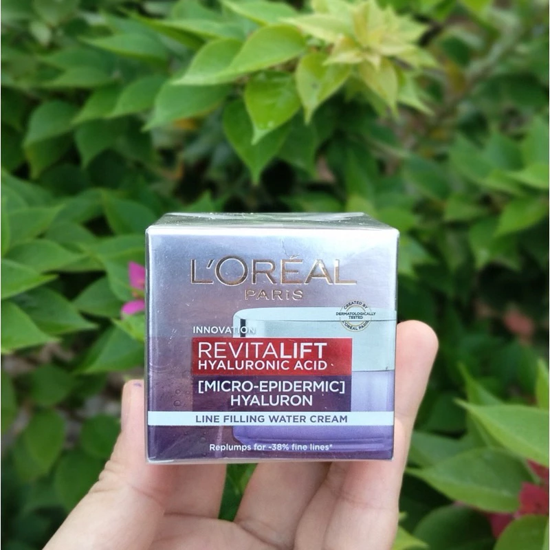 15ml- Kem dưỡng siêu cấp ẩm căng mịn da Loreal Paris Revitalift - BAO BÌ MỚI