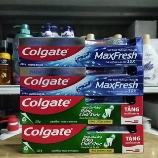 Kem đánh răng Colgate ngừa sâu răng 225 tặng bàn chải.