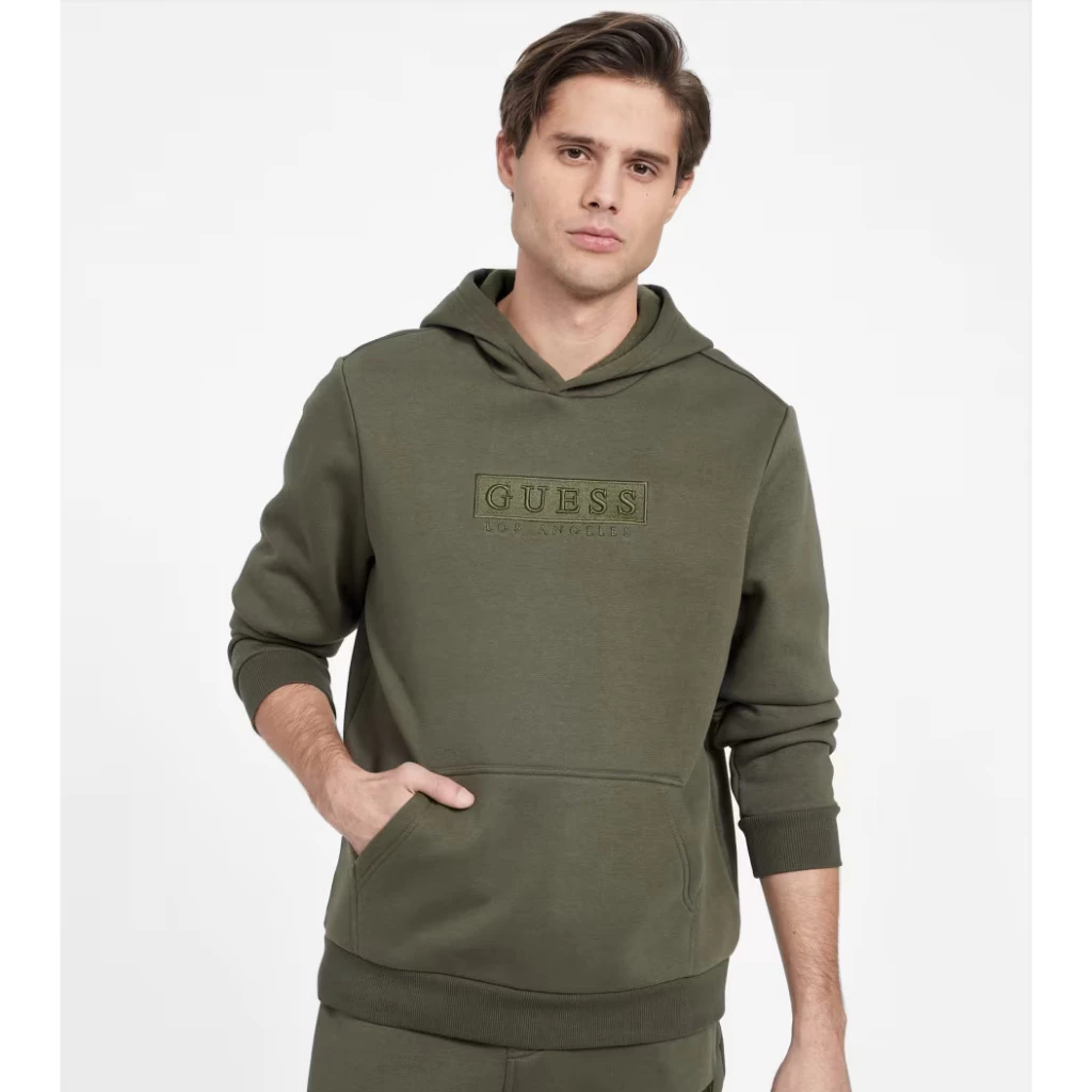 Hoodie Guess dành cho nam. Chất vải nỉ bông dày dặn, ấm áp. Hàng chính hãng, xịn 100%. Logo Vuông.