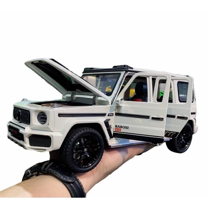 Mô hình xe ô tô Mercedes G700 Brabus - HL005