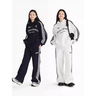 Áo Hoodie Dessuu phong cách thể thao họa tiết in chữ Dessuu Sport cho nữ