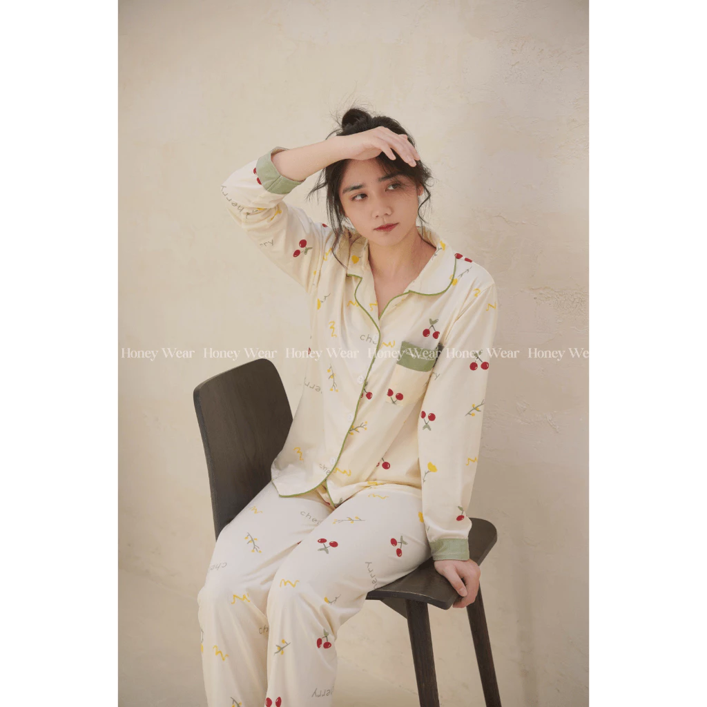 [HÀNG MỚI VỀ] Bộ Ngủ Nữ Dài Tay, Pijama Mặc Nhà Cherry Viền Xanh Honey Wear Đồ Mặc Nhà Nữ Chất Liệu Cotton Mềm Mịn P33