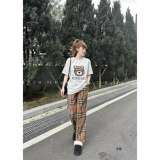 Set fashion nữ, set áo burberry siêu hot phối quần dài sọc phong cách năng động cá tính cho nàng đi chơi, đi cafe