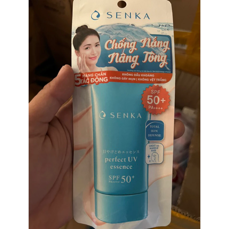 Kem chống nắng dạng tinh chất Senka Perfect UV Essence 50g