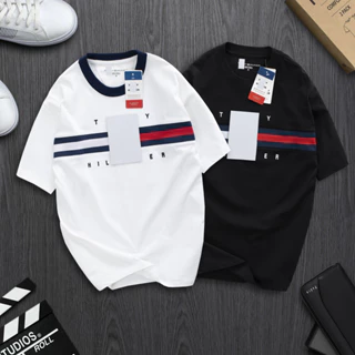 Áo phông nam nữ Tomy thường Hilfiger in vạch sọc đen trắng đỏ. Áo Thun Unisex Form Unisex Siêu Hot 2024