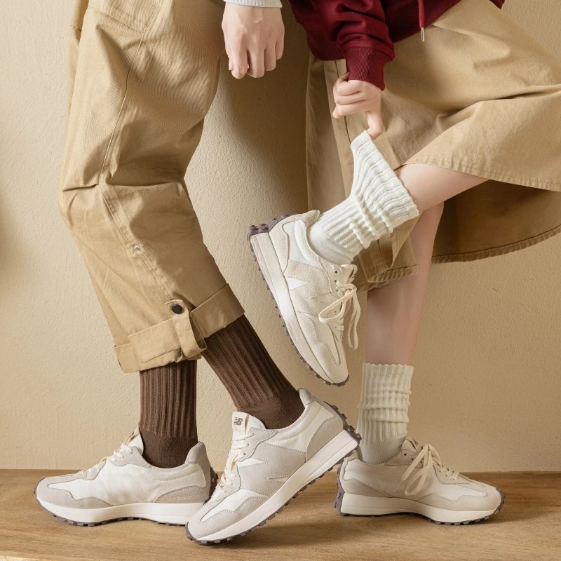 Tất Vintage cổ cao đơn sắc dành cho cả nam và nữ Chất liệu Cotton mềm co giãn phong cách Hàn Quốc
