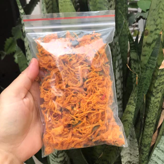 Khô Gà Xé Cay Lá Chanh gói 100g,(Thơm ngon đậm vị)