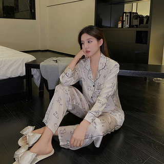 Đồ ngủ nữ pijama lụa latin dài tay cộc tay hình thỏ kem Home'spijama