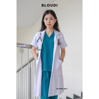 Áo blouse trắng bác sĩ tay ngắn Bloudi đồng phục phòng khám