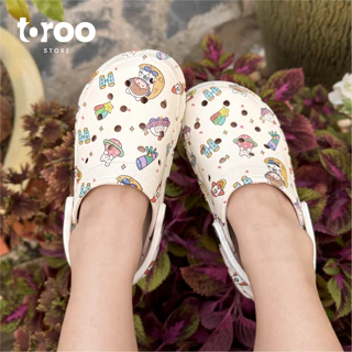 TOROO | Dép sục hoạ tiết hoạt hình, chất liệu nhựa EVA, đục lỗ thoáng khí, mềm mại chống trơn trượt, cho NAM NỮ, EM BÉ