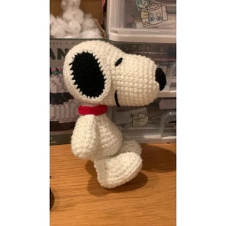 Gấu bông Snoopy bằng len handmade