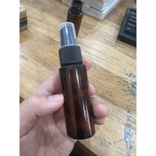 (Thanh lý) Chai nhựa pet xịt phun sương, lọ chiết mỹ phẩm 30ml nâu thân chai bị lỗi dính sợi nhựa giá thanh lý