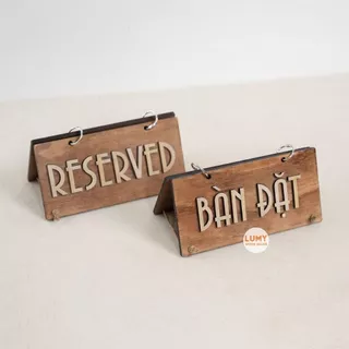 Bộ bảng gỗ ghép dán chữ đặt bàn 2 mặt "RESERVED - BÀN ĐẶT" (kèm 2 khoen+ 2 dây) - LUMY Wood Decor