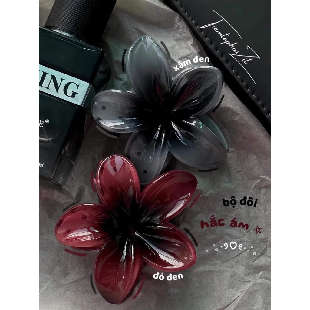 Kẹp Hoa Sứ Màu Đỏ Đen, Đỏ R.ượu Vang, Đỏ Cherry, Đỏ Đậm, Bộ Đôi Hắc Ám Huyền Bí