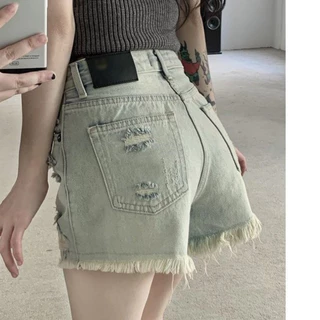 Quần Đùi Jeans Nữ , Quần Short Nữ Chất Liệu Denim Tua Rua Phong Cách Sexy Điểm Rách Túi Sau L11