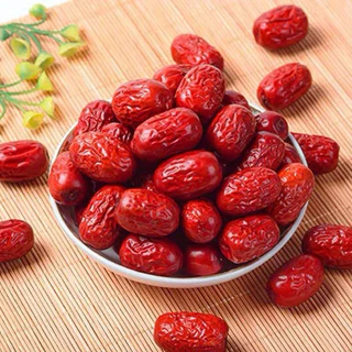 1Kg Táo Đỏ Tân Cương Size Trung