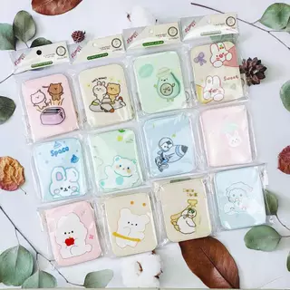 Bộ gương Nhựa kèm lược mini 2in1 bỏ túi tiện lợi - Mâycosmetics