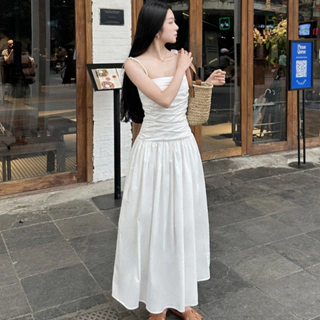 Đầm dáng dài Hana, 2 màu trắng/đen, dáng peplum, cúp ngực điệu dà |  the tendy - natural & minimalist