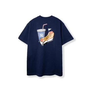 Áo thun NEW ERA Logo NY Hotdog màu navy, form suông unisex, chất vải coolera thoáng mát trẻ trung