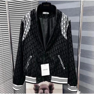 Áo Khoác Bomber Họa Tiết Dập Vân Nhung Dior 2 Lớp Dày Dặn Chuẩn From Siêu Hót - Áo Khoác Nam Nữ Dior Hàng Hottrend 2024